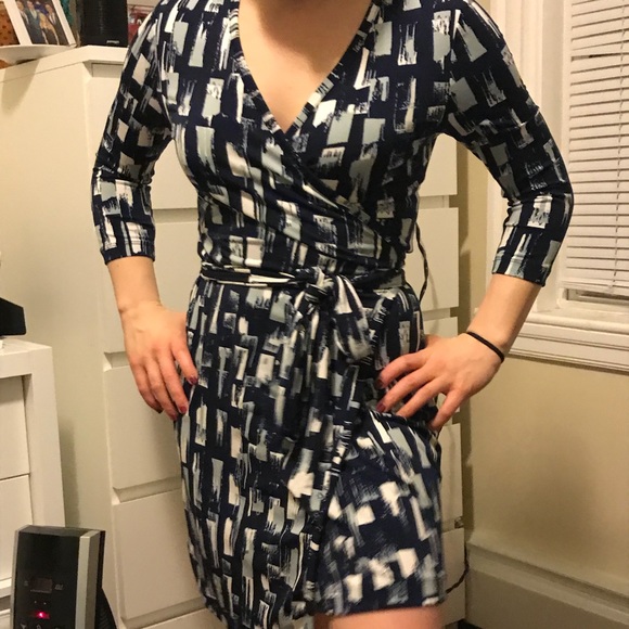 Banana Republic Dresses & Skirts - Banana Republic petite XS petite wrap dress